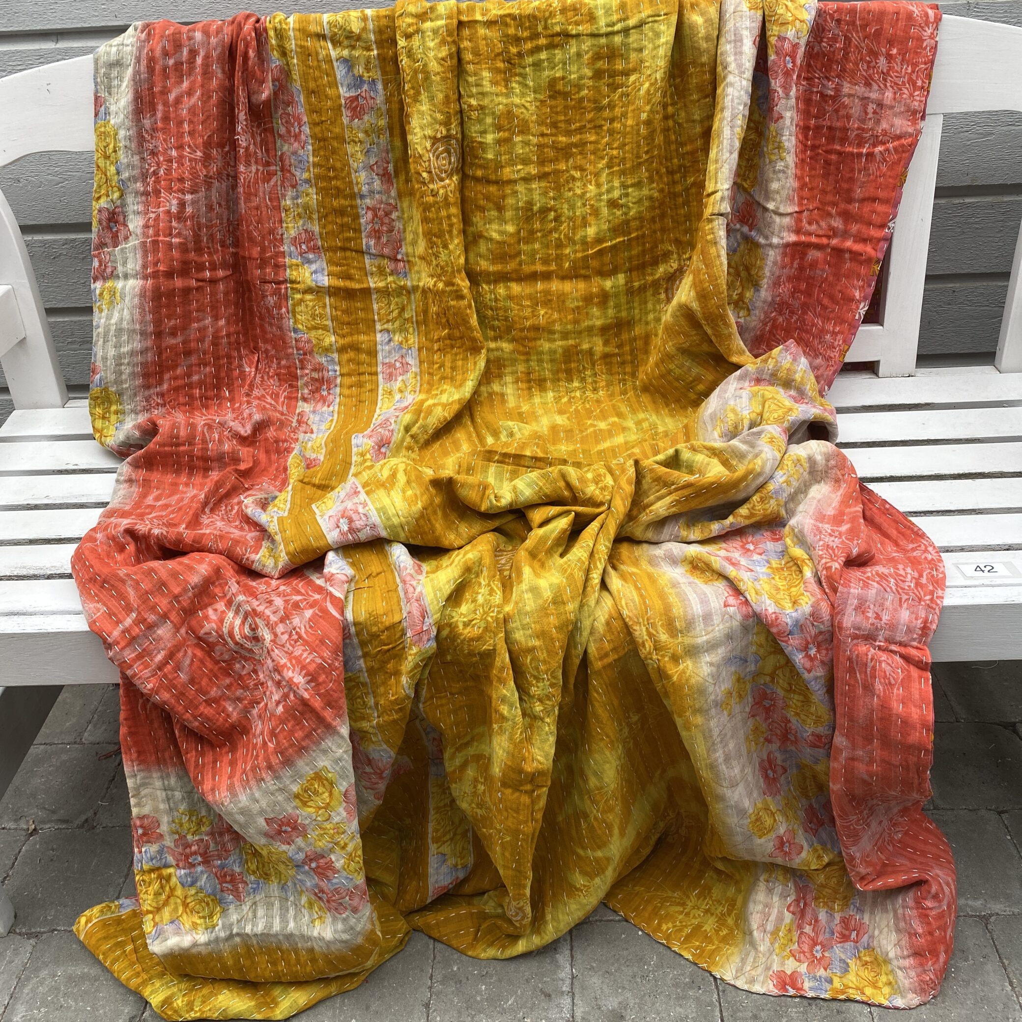 Sari kantha tæppe ca. 135x230 cm. #42