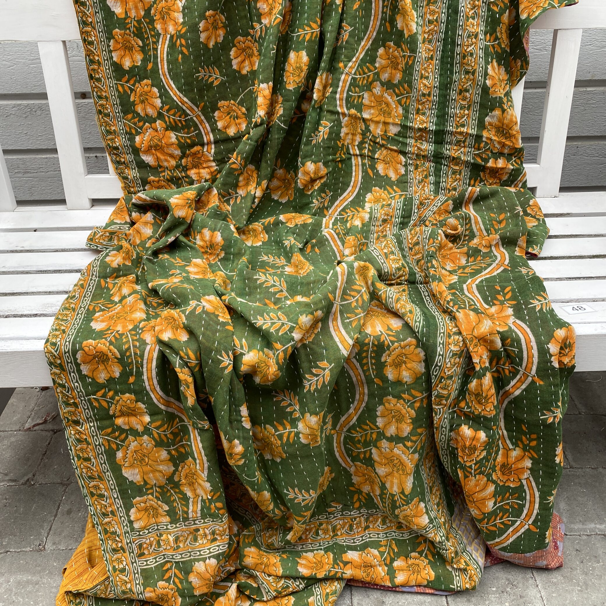 Sari kantha tæppe ca. 135x230 cm. #48